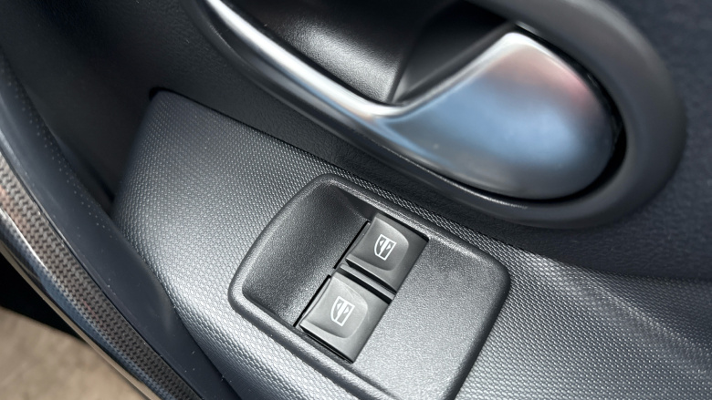 Dacia Sandero Stepway 0.9 TCe Comfort 5dr Petrol Hatchback